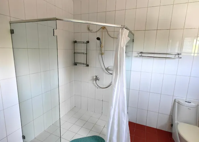 Seaview Bed & Breakfast 3*
