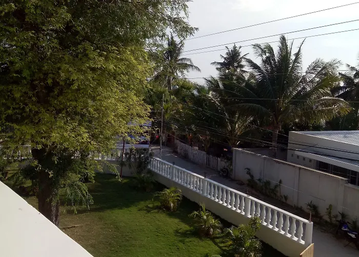 Bed & Breakfast Seaview 3*